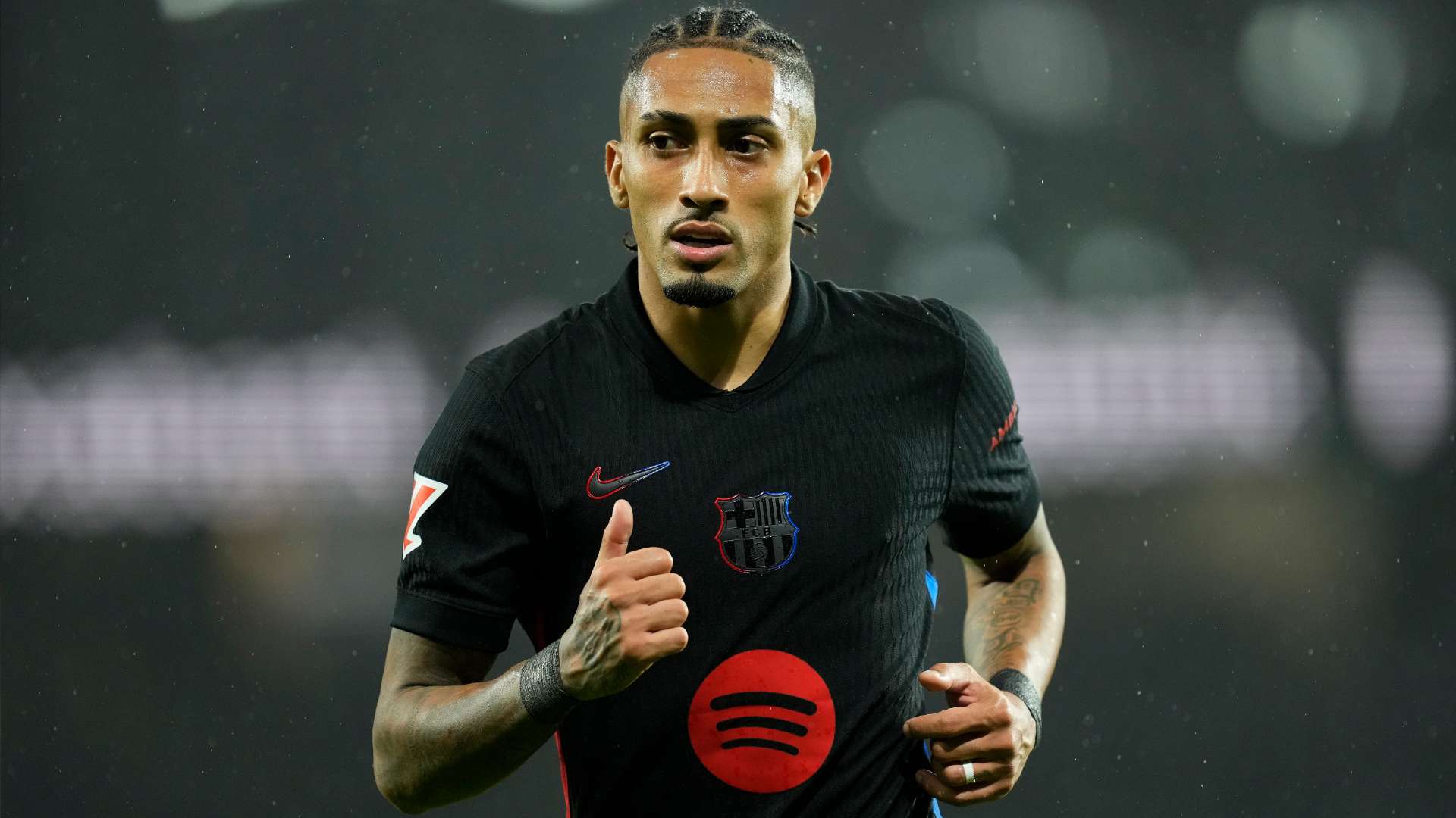 地进行协作 地进行协作